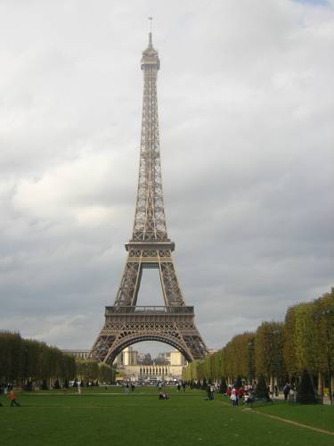  la tour eiffel